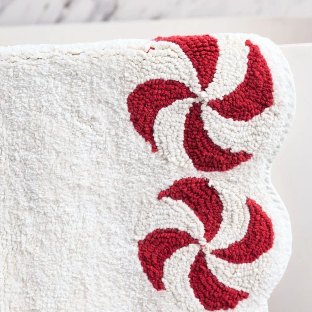 Pottery Barn Peppermint Swirl Bath Rug